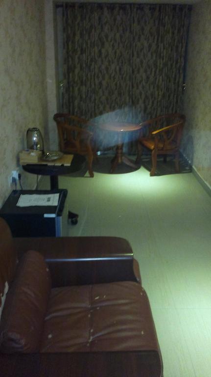 Hotel Sea Palace كولاّم المظهر الخارجي الصورة