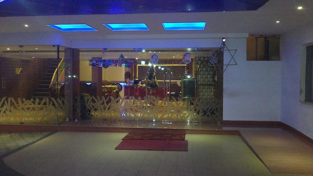 Hotel Sea Palace كولاّم المظهر الخارجي الصورة